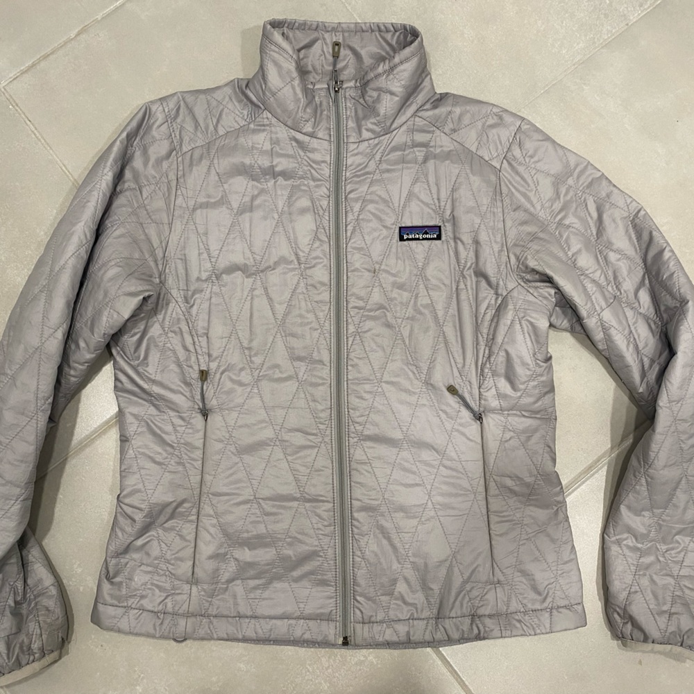 Patagonia NanoPuff size Medium Grey